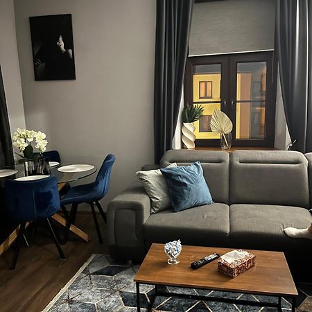 Apartamenty Luczkowskiego Z Widokiem Na Studnie 4 Chełm Екстериор снимка
