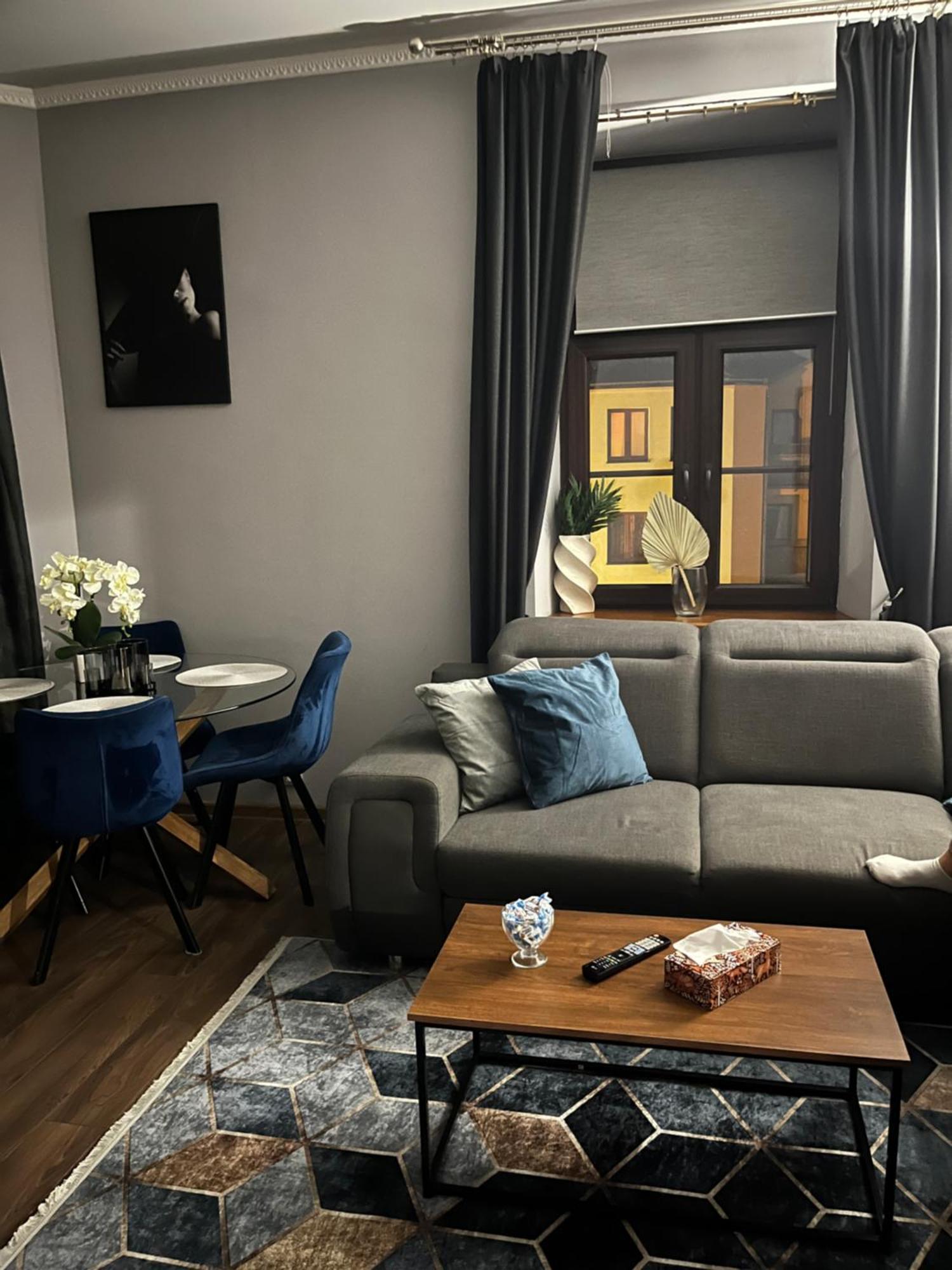 Apartamenty Luczkowskiego Z Widokiem Na Studnie 4 Chełm Екстериор снимка